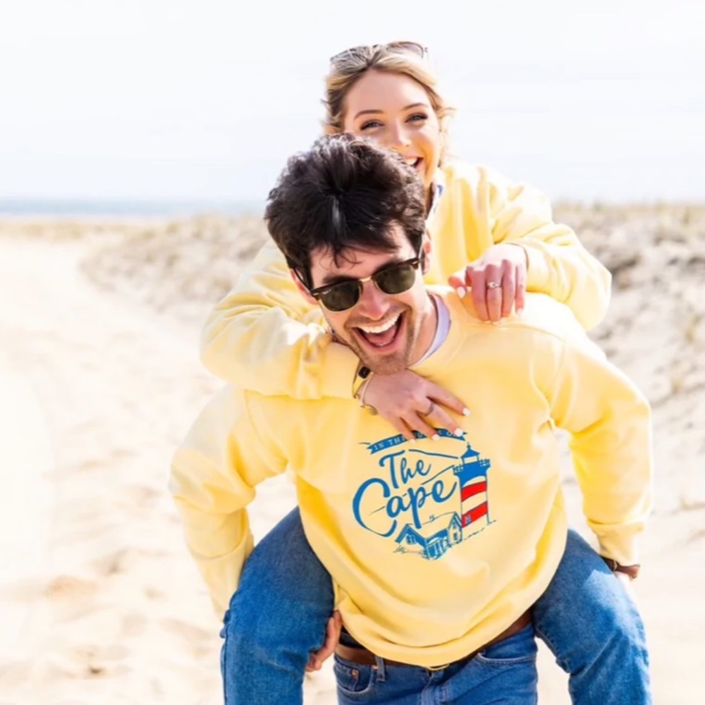 NWT - KJP Cape Cod Sweatshirt - Yellow M